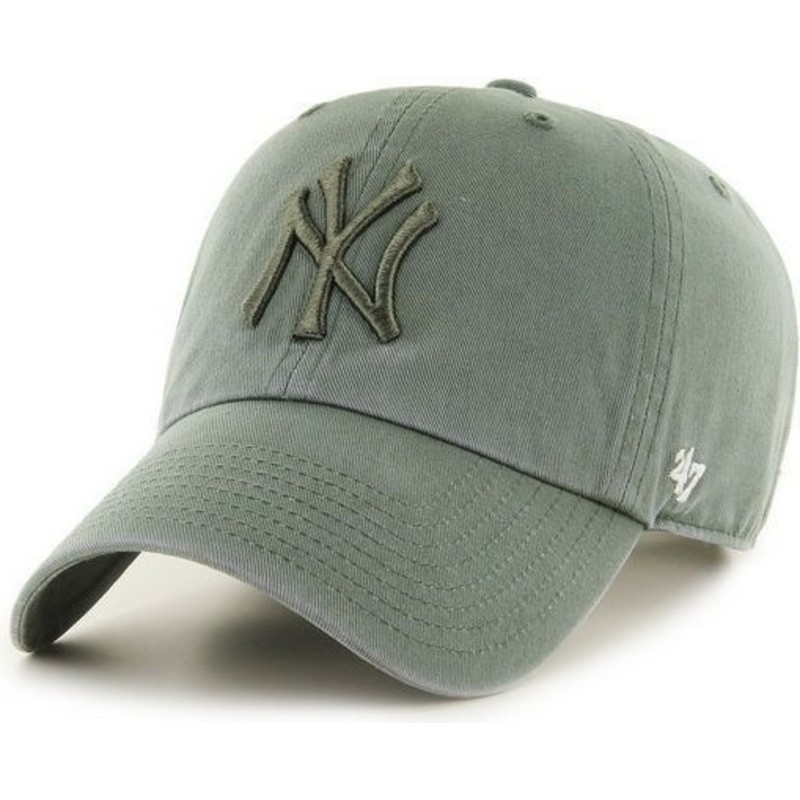 cappellino-visiera-curva-verde-con-logo-verde-scurodi-new-york-yankees-mlb-clean-up-di-47-brand